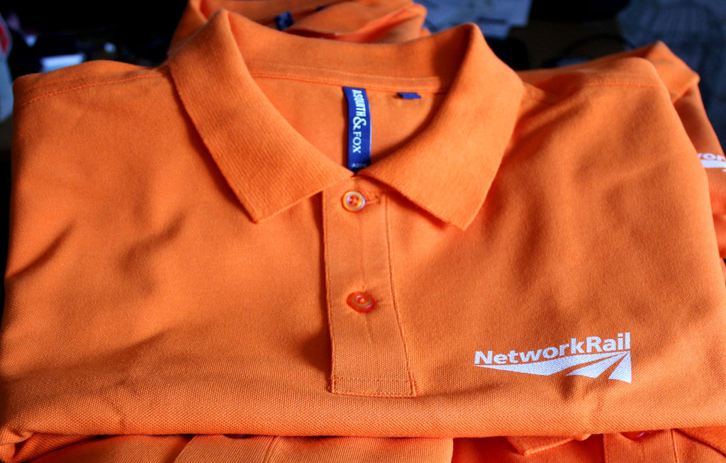 custom polo shirts uniforms