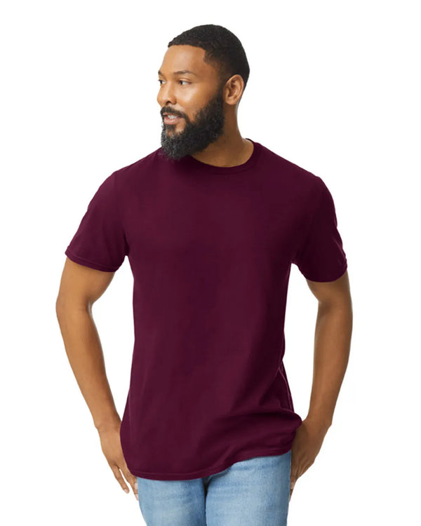 Gildan 64000 mens unisex adult Softstyle t-shirt Maroon front View