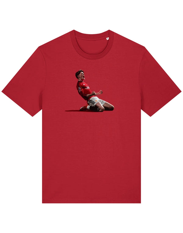 Manchester United t-shirt of Alejandro Garnacho Fan T-shirt in Red.